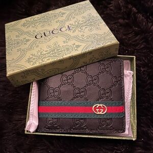 Gucci Black Embossed Leather wallet with Red and Green Stripe